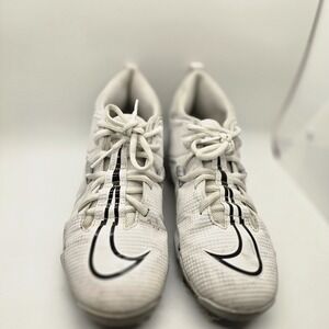 Nike 6Y White FastFlex Alpha Cleats Youth Boy or Girl 6Y -CV0581-109